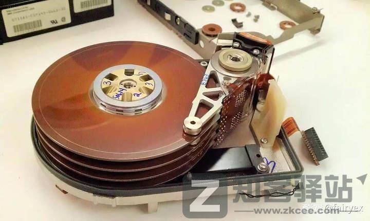 数字存储完全指南 02：机械硬盘的原理与参数详解（上）